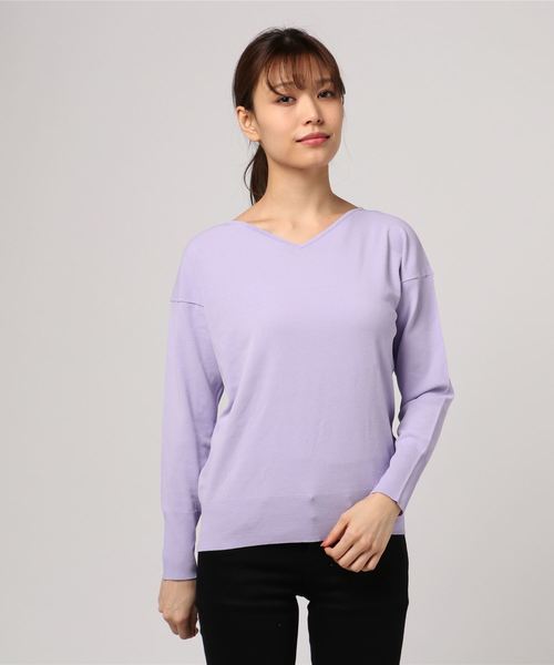 un dix cors（アンディコール）の「レーヨンVネックニット（ニット/セーター・レディース・ホワイト/ラベンダー/イエロー/ネイビー・ﾌﾘ-）」の3枚目の写真