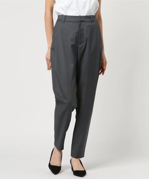 NARACAMICIE(ナラカミーチェ)の「シャークスキンタックテーパードパンツ(その他パンツ・レディース・ライトグレー/グレー・MEDIUM/LARGE/SMALL)」の15枚目の写真