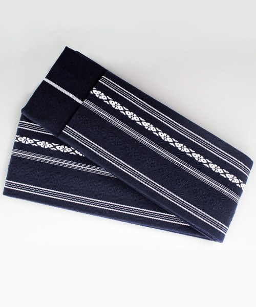 8(eight)(エイト)の「カラー 浴衣 帯 日本製 献上柄(和装小物・メンズ・ホワイト/ライトブルー/ブラック/エンジ/ベージュ/パープル/ネイビー/ブラウン/グレー/ターコイズブルー/グリーン/ライトブラウン/マスタード/ダークブルー/ライトベージュ/ダークベージュ/レッド系その他2/レッド系その他・FREE)」の11枚目の写真