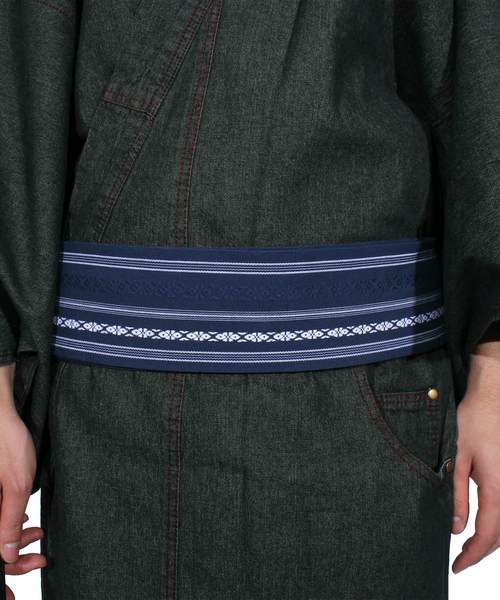 8(eight)(エイト)の「カラー 浴衣 帯 日本製 献上柄(和装小物・メンズ・ホワイト/ライトブルー/ブラック/エンジ/ベージュ/パープル/ネイビー/ブラウン/グレー/ターコイズブルー/グリーン/ライトブラウン/マスタード/ダークブルー/ライトベージュ/ダークベージュ/レッド系その他2/レッド系その他・FREE)」の21枚目の写真