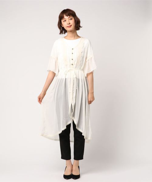 axes femme(アクシーズファム)の「バックレースデザインガウン(カーディガン/ボレロ・レディース・ブラック/カーキ/キナリ・MEDIUM)」の5枚目の写真