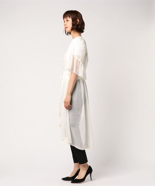 axes femme(アクシーズファム)の「バックレースデザインガウン(カーディガン/ボレロ・レディース・ブラック/カーキ/キナリ・MEDIUM)」の4枚目の写真