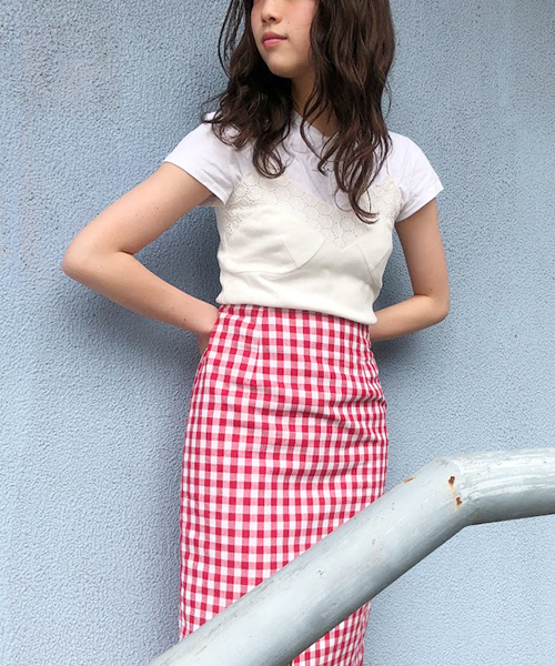 apres jour（アプレジュール）の「apres jour × RiLi コラボキャミソール【RiLi.tokyo】【ZOZOTOWN限定アイテム】（タンクトップ・レディース・ベージュ/オフホワイト/サックスブルー・フリー）」の9枚目の写真