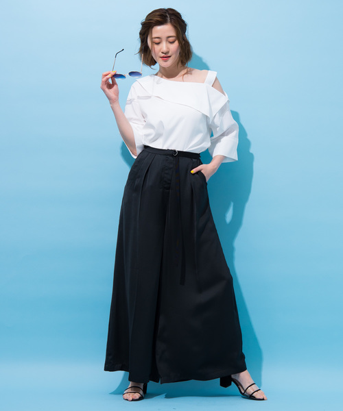 Aunt Marie's（アントマリーズ）の「AUNT MARIE'S ワンショルダーブラウス（シャツ/ブラウス・レディース・ブラック/ネイビー/アイボリー/グレー/ピンク/ナチュラル・FREE）」の14枚目の写真