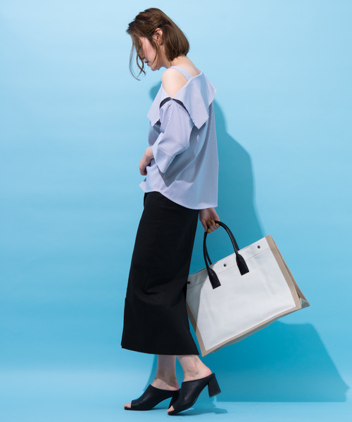 Aunt Marie's（アントマリーズ）の「AUNT MARIE'S ワンショルダーブラウス（シャツ/ブラウス・レディース・ブラック/ネイビー/アイボリー/グレー/ピンク/ナチュラル・FREE）」の18枚目の写真