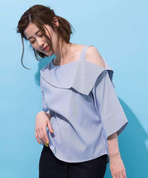 Aunt Marie's（アントマリーズ）の「AUNT MARIE'S ワンショルダーブラウス（シャツ/ブラウス・レディース・ブラック/ネイビー/アイボリー/グレー/ピンク/ナチュラル・FREE）」の20枚目の写真