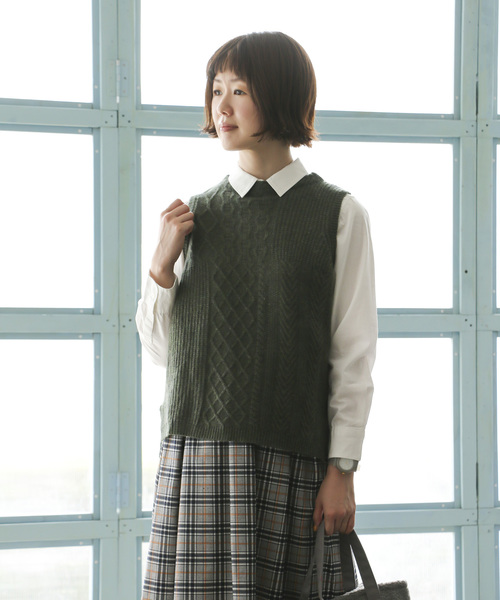 LBC（エルビーシー）の「7Gウールバックシャンベスト（ベスト・レディース・グレー/オリーブ/ネイビー/ライトグレー・M/L）」の4枚目の写真