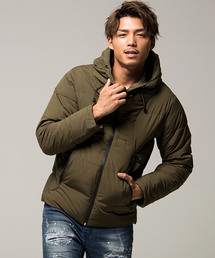 『vicci/ヴィッチ』フード付き防風加工ストレッチ中綿ブルゾン