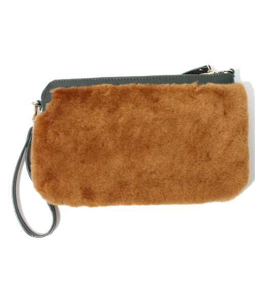 ROSE BUD(ローズバッド)の「MO2645 FUR/COMB CLUTCH BAG(クラッチバッグ・レディース・ブラック/グリーン・ONE SIZE)」の4枚目の写真