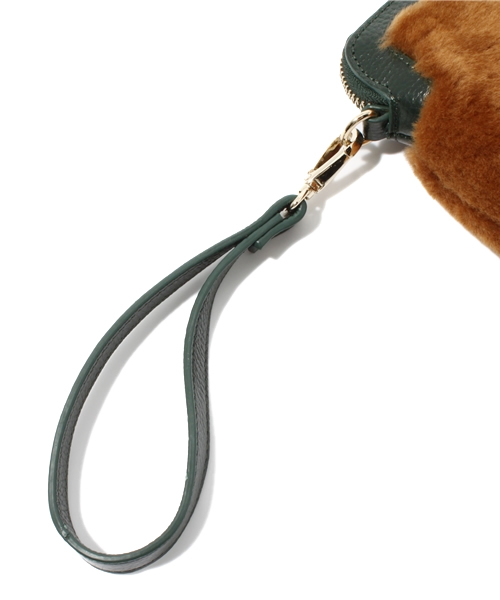 ROSE BUD(ローズバッド)の「MO2645 FUR/COMB CLUTCH BAG(クラッチバッグ・レディース・ブラック/グリーン・ONE SIZE)」の6枚目の写真