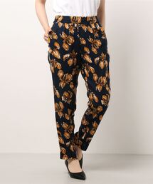 【BLANC basque】ボタニカルプリントパンツ