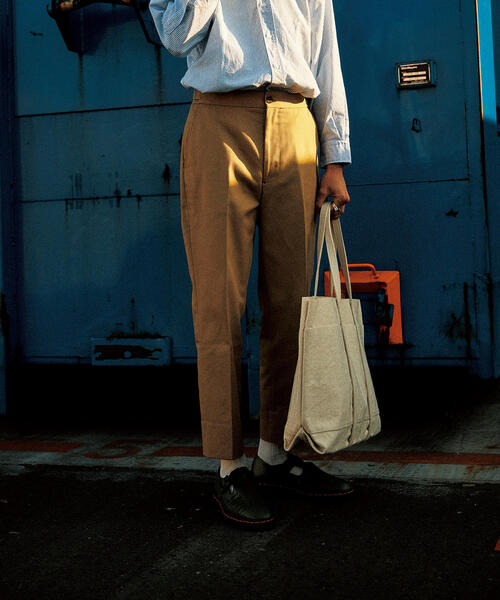 Steven Alan（スティーブンアラン）の「＜Steven Alan＞ CLR/DRL PIPED STEM PANTS-JUST/パンツ（その他パンツ・メンズ・ベージュ/ネイビー・SMALL/MEDIUM/LARGE/X-LARGE）」の2枚目の写真