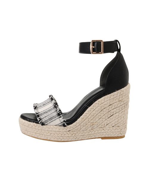 EGOIST（エゴイスト）の「ヴィンテージストライプウェッジサンダル（サンダル・レディース・ブラック/ベージュ・SMALL/MEDIUM/LARGE）」の5枚目の写真