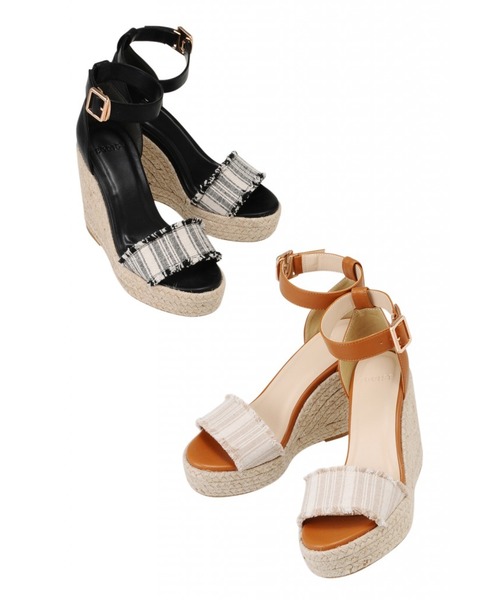 EGOIST（エゴイスト）の「ヴィンテージストライプウェッジサンダル（サンダル・レディース・ブラック/ベージュ・SMALL/MEDIUM/LARGE）」の7枚目の写真