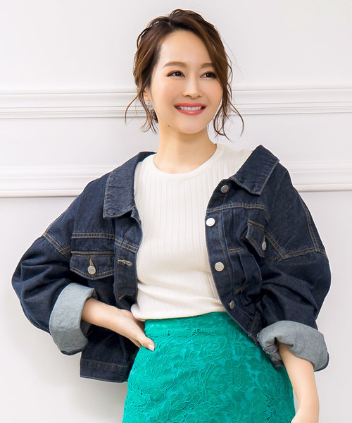 KOBE LETTUCE(コウベレタス)の「ショート丈ゆるGジャン(デニムジャケット・レディース・ライトブルー/インディゴブルー/ブルー・FREE)」の2枚目の写真