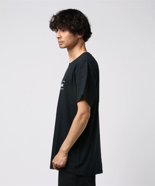 TOY MACHINE(トイ マシーン)の「toymachine トイマシーン / boxlogo ss ボックスロゴプリント半袖Tシャツ / TMS18ST8(Tシャツ/カットソー・メンズ・ライム/オレンジ/エメラルド/ホワイト×ブラック/ブラック×ホワイト/ホワイト×ライム・MEDIUM/LARGE/SMALL/X-LARGE)」の8枚目の写真