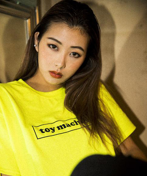 TOY MACHINE(トイ マシーン)の「toymachine トイマシーン / boxlogo ss ボックスロゴプリント半袖Tシャツ / TMS18ST8(Tシャツ/カットソー・メンズ・ライム/オレンジ/エメラルド/ホワイト×ブラック/ブラック×ホワイト/ホワイト×ライム・MEDIUM/LARGE/SMALL/X-LARGE)」の5枚目の写真