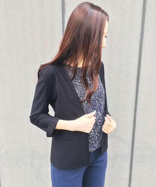 A/C DESIGN BY ALPHA CUBIC（エーシーデザインバイアルファキュービック）の「ノーカラージャケット（ノーカラージャケット・レディース・ライトグレー/ブラック/ネイビー・M size/L size）」の13枚目の写真