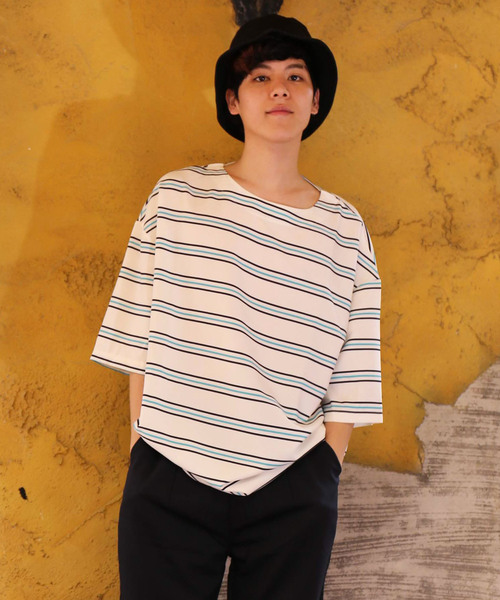 revertical(リバーティカル)の「ボーダー柄 ビッグシルエット Tシャツ(Tシャツ/カットソー・メンズ・ホワイト/ブラック/ネイビー・M/L)」の2枚目の写真