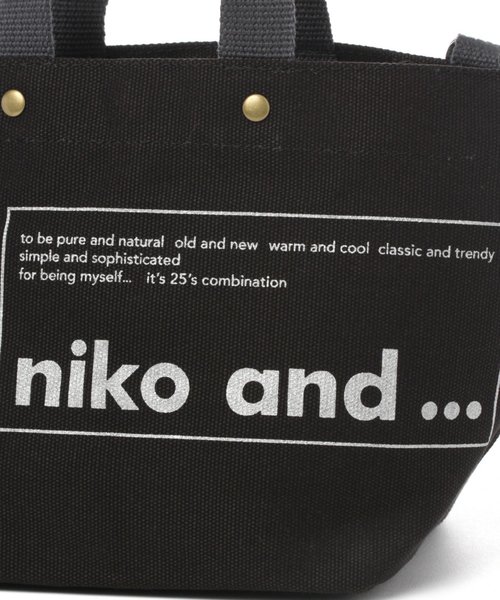 niko and...(ニコアンド)の「オリジナルニコロゴトート/ショルダーバッグ(トートバッグ・レディース・ホワイト/ブラック/ブルー・0)」の11枚目の写真