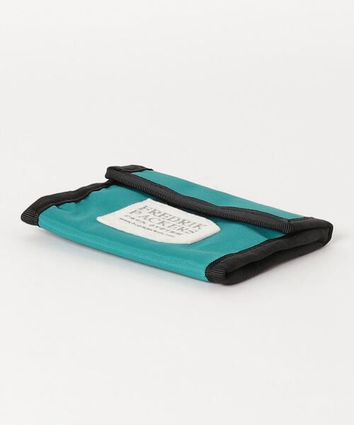 FREDRIK PACKERS（フレドリックパッカーズ）の「・ FREDRIK PACKERS / フレドリックパッカーズ 　 salle de bal別注　420D WALLET　財布（財布・レディース・ターコイズブルー/シルバー/ワイン/ブラック/ベージュ/ネイビー/カーキ/グリーン/ライトグリーン/ホワイト/その他1・FREE）」の13枚目の写真