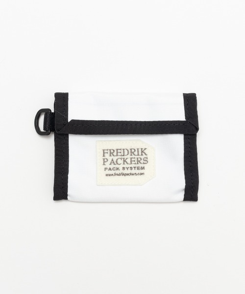 FREDRIK PACKERS（フレドリックパッカーズ）の「・ FREDRIK PACKERS / フレドリックパッカーズ 　 salle de bal別注　420D WALLET　財布（財布・レディース・ターコイズブルー/シルバー/ワイン/ブラック/ベージュ/ネイビー/カーキ/グリーン/ライトグリーン/ホワイト/その他1・FREE）」の2枚目の写真
