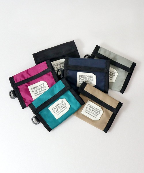 FREDRIK PACKERS（フレドリックパッカーズ）の「・ FREDRIK PACKERS / フレドリックパッカーズ 　 salle de bal別注　420D WALLET　財布（財布・レディース・ターコイズブルー/シルバー/ワイン/ブラック/ベージュ/ネイビー/カーキ/グリーン/ライトグリーン/ホワイト/その他1・FREE）」の16枚目の写真