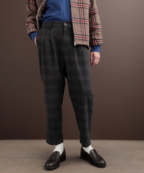 EMMA CLOTHES（エマクローズ）の「テーパード ウールシャーリング チェックパンツ（その他パンツ・メンズ・ブラック/ブラウン/グレー・M/L）」の2枚目の写真