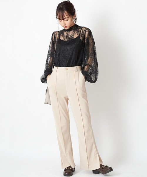 STYLEBLOCK（スタイルブロック）の「ピンタックサイドベンツスリット入りフレアパンツ（その他パンツ・レディース・ブラック/モカ/グリーン系その他/パープル系その他/ライトベージュ・M）」の3枚目の写真