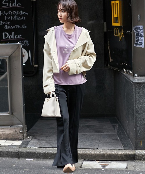 STYLEBLOCK（スタイルブロック）の「ピンタックサイドベンツスリット入りフレアパンツ（その他パンツ・レディース・ブラック/モカ/グリーン系その他/パープル系その他/ライトベージュ・M）」の2枚目の写真