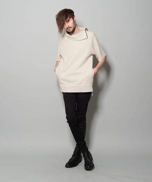 NO ID.（ノーアイディ）の「オフタートル5分袖ZIP-PO（Tシャツ/カットソー・メンズ・ブラック/ベージュ/ライトベージュ・1/2）」の5枚目の写真