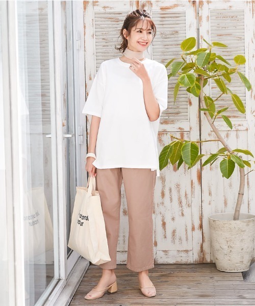 KOBE LETTUCE（コウベレタス）の「後ベンツスリットテーパードパンツ（その他パンツ・レディース・オフホワイト/グリーン/ブラック系その他/ピンクベージュ・FREE）」の4枚目の写真