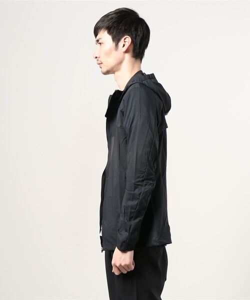 adidas（アディダス）の「アディダス adidas MARATHON JACKET TRANSLUCENT M（ナイロンジャケット・メンズ・ブラック・S/M/L/LL）」の2枚目の写真