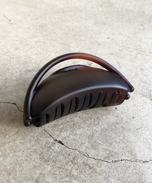 aller au lit（アレオリ）の「FT:aller au lit（アレオリ） アセチバンス　フレンチヘアクリップ（バレッタ/ヘアクリップ・レディース・ベージュ/キャメル・FREE）」の2枚目の写真