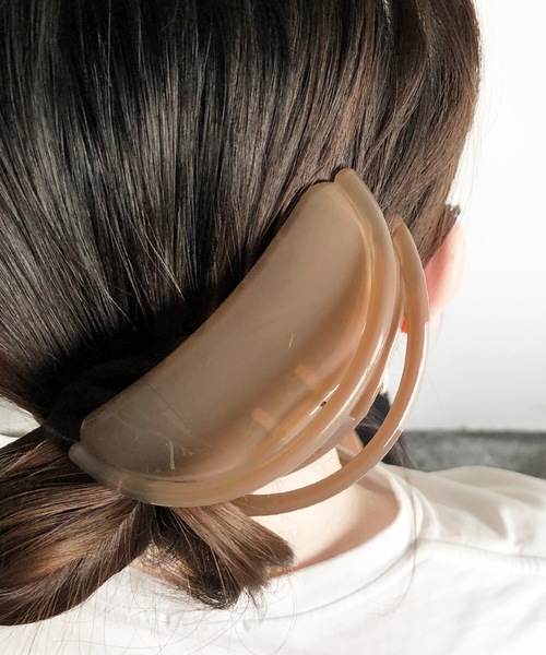 aller au lit（アレオリ）の「FT:aller au lit（アレオリ） アセチバンス　フレンチヘアクリップ（バレッタ/ヘアクリップ・レディース・ベージュ/キャメル・FREE）」の5枚目の写真