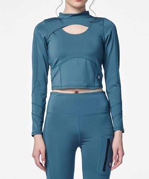 PIPING HOT FUTURE(パイピングホットフューチャー)の「LS SEAMED CUT OUT SECOND SKIN CROP TOP(Tシャツ/カットソー・レディース・グリーン・S/M/L/XS)」の1枚目の写真