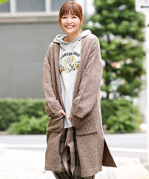 チチカカ（チチカカ）の「スリットニットロング　カーディガン（カーディガン/ボレロ・レディース・ベージュ/カーキ/ピンク・FREE）」の2枚目の写真