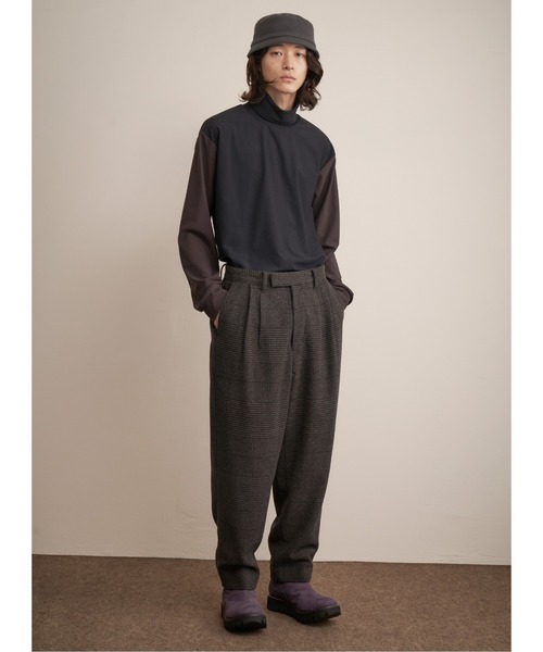 And A(アンドエー)の「TROVE トローブ / SKYE TROUSER スカイ ワイドトラウザータックパンツ セットアップ / 65PAN01(スラックス・メンズ・グレイッシュベージュ/ブラウン系その他・3/2/1)」の4枚目の写真
