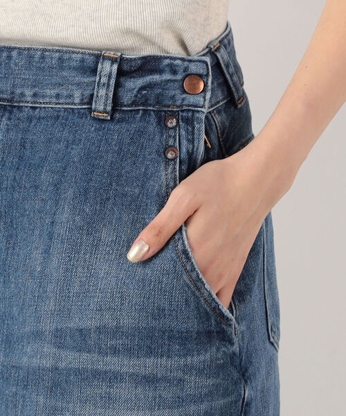 NOLLEY’S（ノーリーズ）の「【RED CARD/レッドカード】Smile デニムスカート（デニムスカート・レディース・インディゴブルー・1/2）」の3枚目の写真