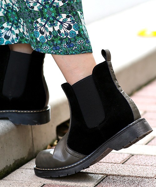 チチカカ(チチカカ)の「サイドゴアショートブーツ(ブーツ・レディース・ブラウン/グレー・MEDIUM/LARGE)」の8枚目の写真