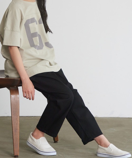 OMNES(オムネス)の「キッズ テーパードイージーパンツ(その他パンツ・キッズ・ベージュ/ブラック/ネイビー/グレー/カーキ/キャメル/ホワイト/チャコール/オリーブ/ブルーグレー/ブルー系その他2/グリーン系その他2/グレー系その他2/ブルー系その他/グリーン系その他/ブラウン系その他/ベージュ系その他/グレー系その他/ホワイト系その他/ブラック系その他・100/110/130/140/120)」の1枚目の写真