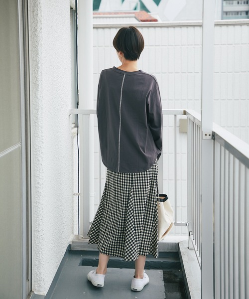 un dix cors（アンディコール）の「ヴィンテージライクな大人トレーナー　ロゴプルオーバーカットソー（Tシャツ/カットソー・レディース・チャコールグレー/カーキ/アイボリー・FREE）」の20枚目の写真