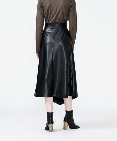 LOVELESS（ラブレス）の「アシンメトリーレザースカート（スカート・レディース・ブラック・36/38/34）」の5枚目の写真