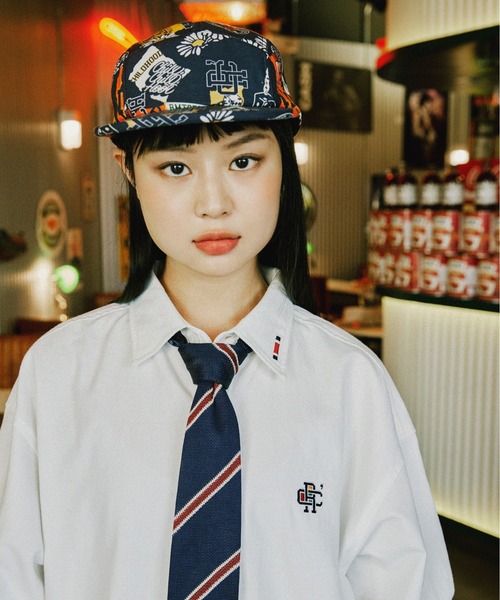 ROMANTIC CROWN(ロマンティッククラウン)の「【ROMANTIC CROWN】FLOWER ARTWORK CAMP CAP / ロマンティッククラウン フラワー アートワーク グラフィック キャンプ キャップ(キャップ・メンズ・オートミール/ネイビー・FREE)」の3枚目の写真