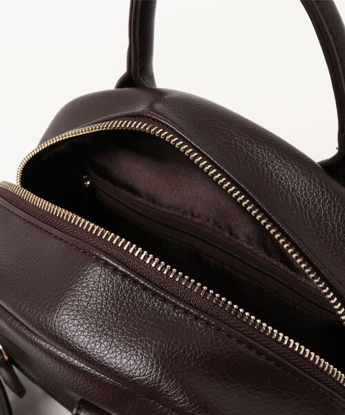 jouetie（ジュエティ）の「【jouetie / ジュエティ】 グレインPU ライダース ミニボストンバッグ（ボストンバッグ・レディース・アイボリー/ベージュ/ダークグリーン/ブラック/ワイン/キャメル/ネイビー/レッド/ダークブラウン/シルバー・FREE）」の21枚目の写真