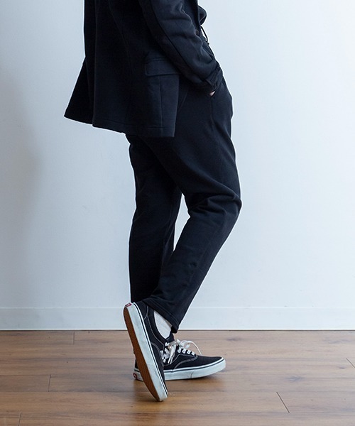 Universal Style Wear(ユニバーサルスタイルウェア)の「Universal Style Wear ホットストレッチ トラウザー(スラックス・メンズ・グレー/ブラック/ネイビー/カーキ・MEDIUM/X-LARGE/LARGE)」の2枚目の写真