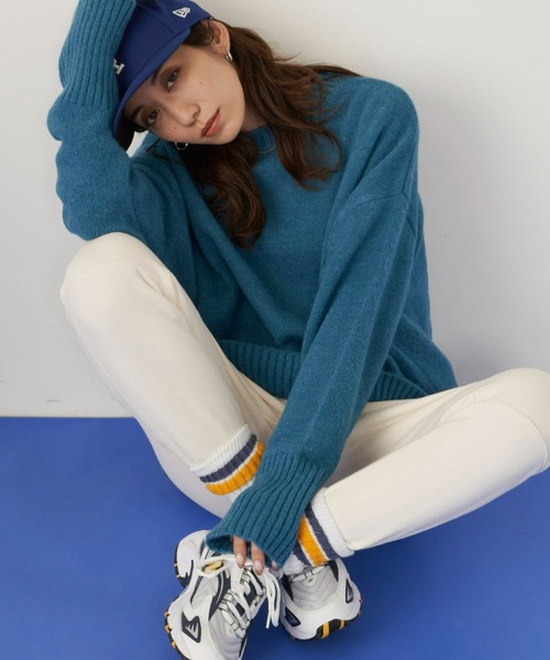 Auntie Rosa Holiday（アンティローザホリデー）の「カラークルーニットプルオーバー（ニット/セーター・レディース・コーラルピンク/アイボリー/ライトブルー/ブラック・FREE）」の11枚目の写真