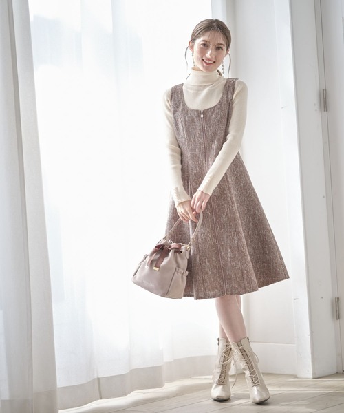 tocco closet(トッコ クローゼット)の「ポケット付きフロントジップツイードジャンパースカート(ジャンパースカート・レディース・ブラック/ブラウン・M)」の7枚目の写真