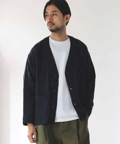 BEAMS LIGHTS（ビームスライツ）の「BEAMS LIGHTS / トゥルーコットン ガーゼ カーディガン（カーディガン/ボレロ・メンズ・ブラック系その他4/ブラウン系その他2・SMALL/MEDIUM/LARGE）」の2枚目の写真