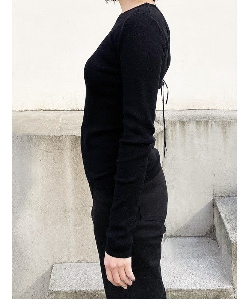 ENVYM（アンビー）の「タイバックＫＮＩＴ（ニット/セーター・レディース・ブラック/ホワイト/ベージュ・FREE）」の9枚目の写真